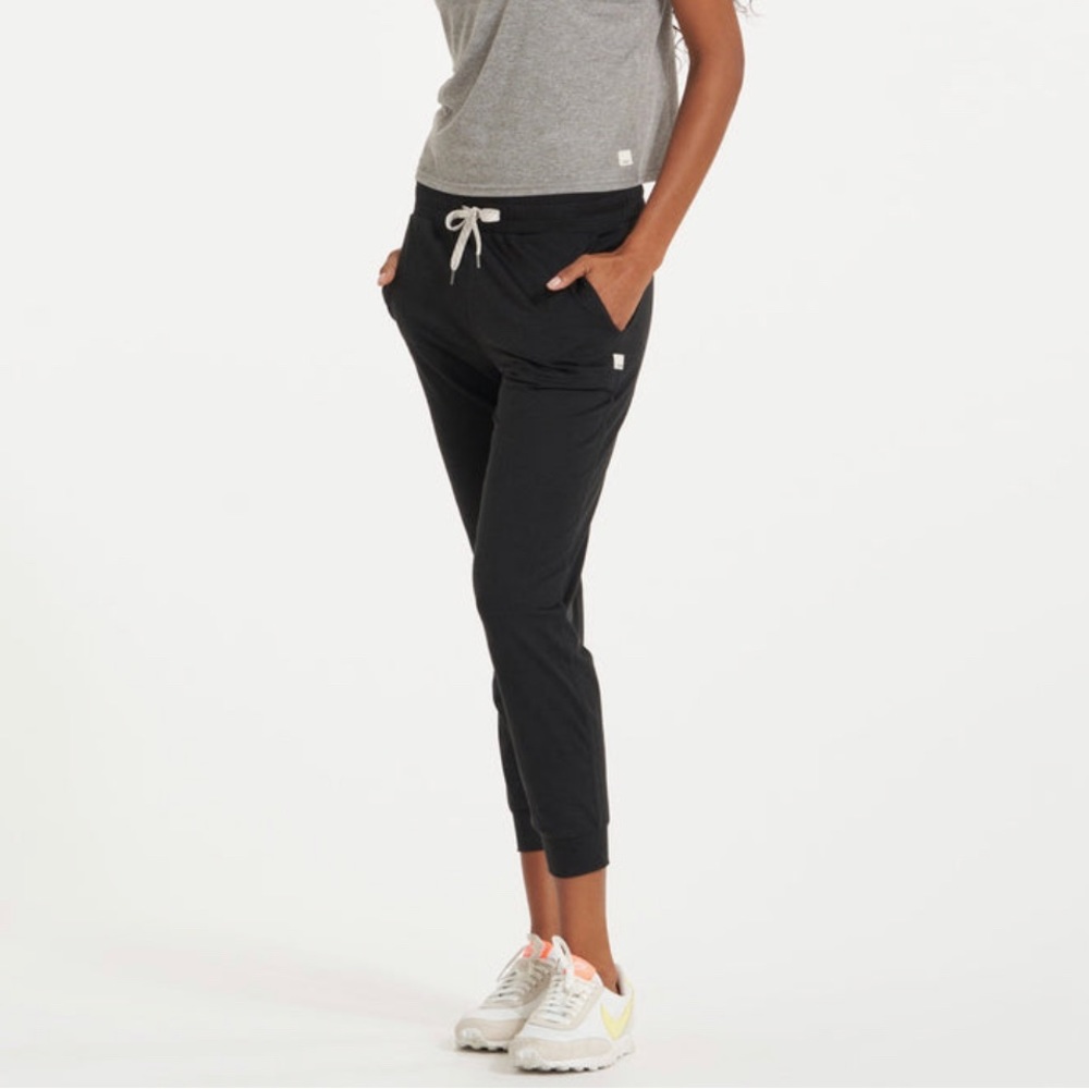 VUORI Women’s Performance Jogger (M)